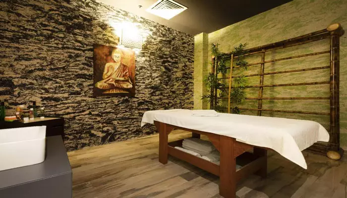 هتل ایفوریا کانونشن اند کازینو باتومی